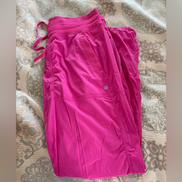 Pants - Lululemon Dance Studio Mid-Rise Pant Regular